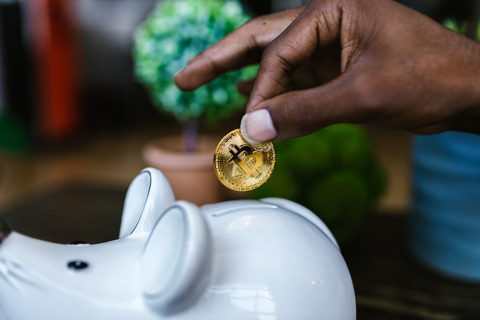 A visual representation of employer matching in a retirement plan, showing money being dropped into a piggy bank.
