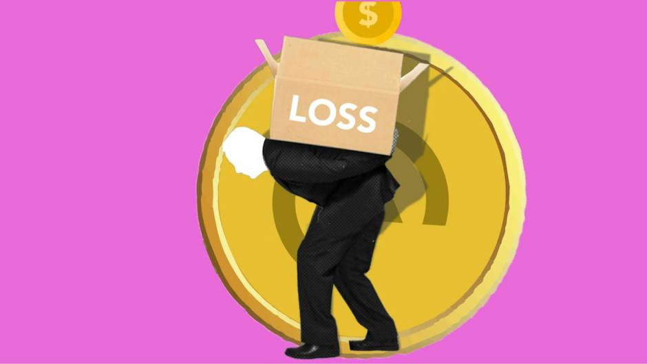 Image illustrating the concept of loss aversion, showing a person standing at a financial chart with an arrow pointing downwards to symbolize losses, while another arrow pointing upwards symbolizes returns.